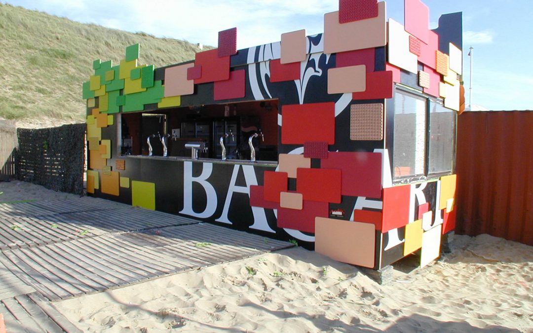 Woodstock bar decoratie